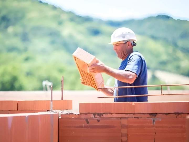 Contrat de construction de maison Lozère